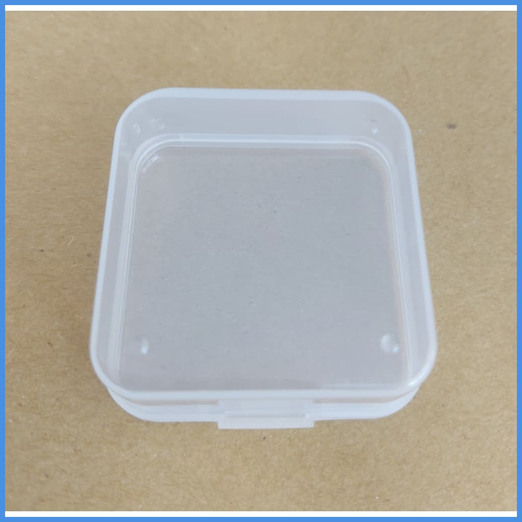 Small hard deals plastic box